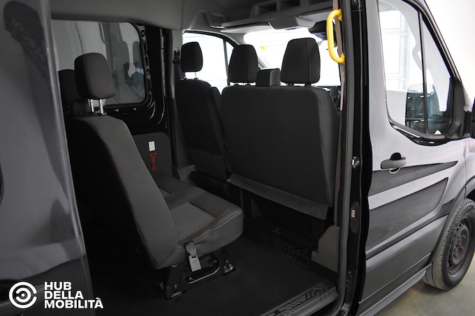 FORD Transit 330 2.0TDCi EcoBlue 150CV PL-TM Combi Trend
